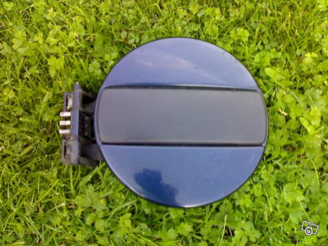 http://img40.xooimage.com/files/9/c/f/3514373942-d72d5a.jpg