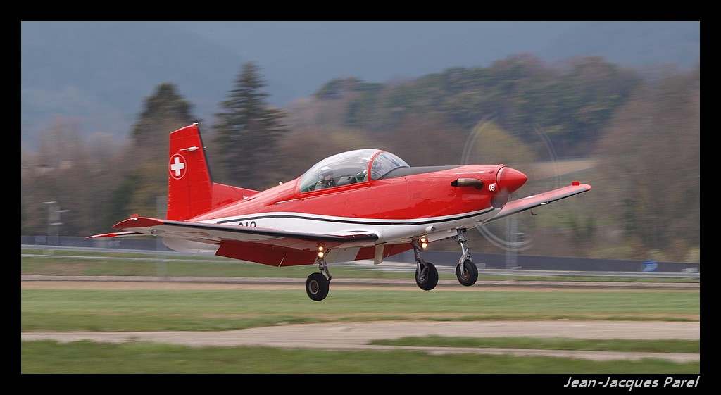 Armée Suisse - Page 6 Pilatus-ncpc7-swi...a-918_02-1b0a00d